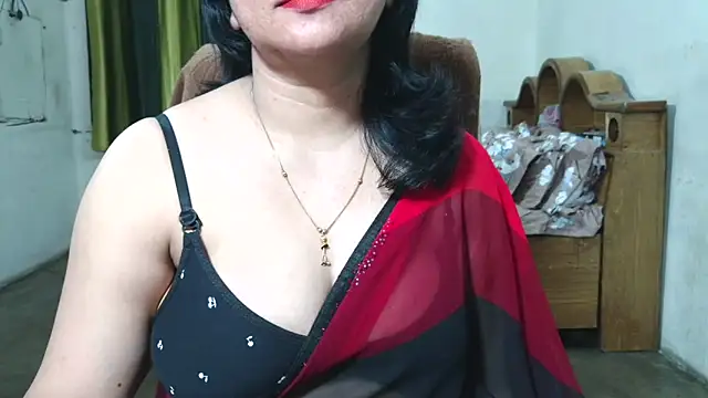 Cute Mahi22 online show from November 7, 2025, 6:08 pm