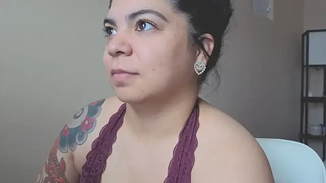 kimmiakiss22 online show from March 9, 2025, 6:21 pm