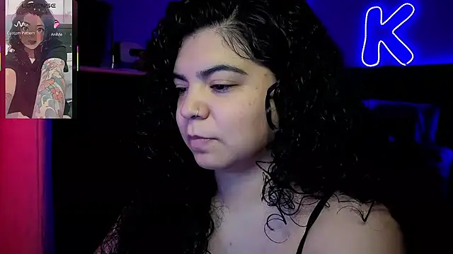 Snapshot of kimmiakiss22 chatting on May 19, 2026, 1:56 am kimmiakiss22 online show from May 19, 2026, 1:56 am