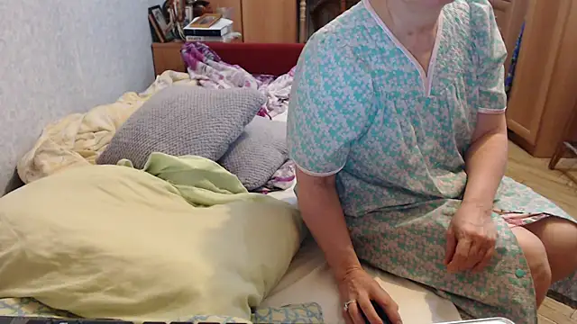zarinafonliberman online show from February 1, 2025, 6:21 am