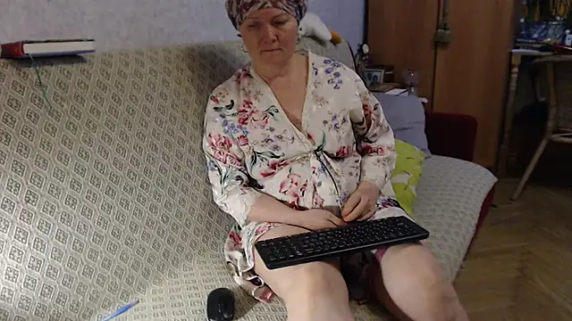 zarinafonliberman online show from February 14, 2025, 6:08 pm