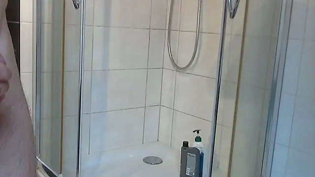 Snapshot of mattyrush chatting on October 5, 2025, 7:28 am mattyrush online show from October 5, 2025, 7:28 am