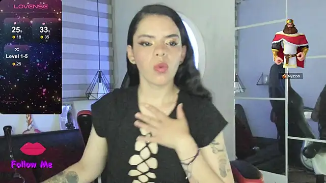 natasha logan  online show from October 14, 2025, 4:02 am