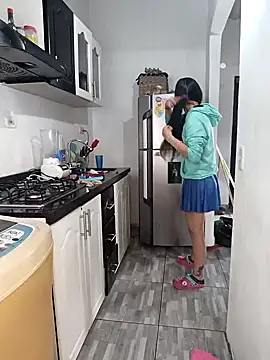 catire2323 online show from December 1, 2024, 6:19 pm