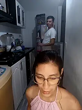 catire2323 online show from February 18, 2025, 1:21 am