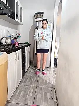 catire2323 online show from February 22, 2025, 4:51 pm