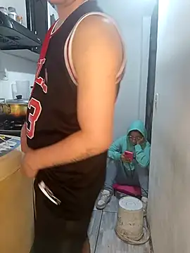 catire2323 online show from September 12, 2025, 2:33 am