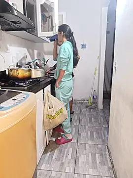 catire2323 online show from October 10, 2025, 12:53 am