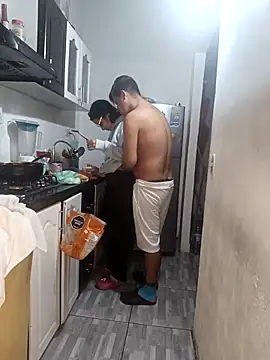 catire2323 online show from December 19, 2025, 5:14 am