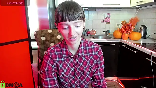 TayanaJons online show from September 25, 2025, 7:01 am