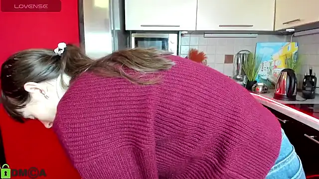 TayanaJons online show from January 13, 2026, 8:08 am