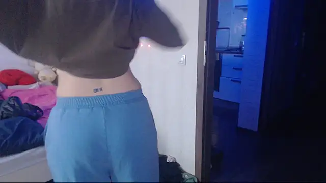 amanda kiss kiss online show from November 30, 2025, 11:03 am