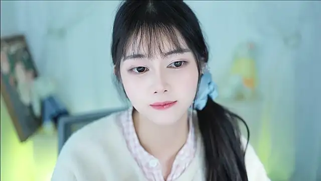 Snapshot of Judy520 chatting on February 28, 2025, 6:32 am Judy520 online show from February 28, 2025, 6:32 am