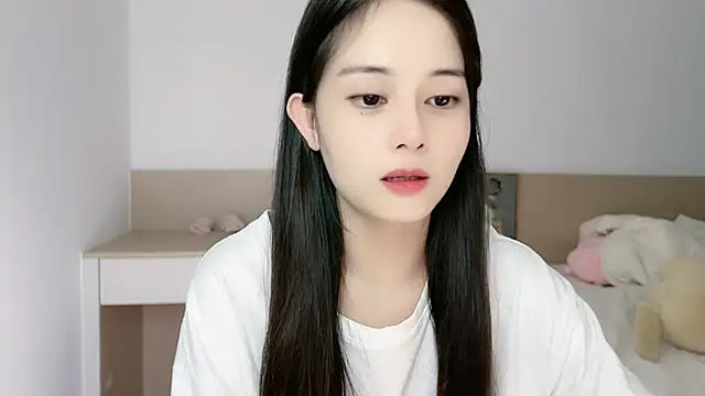 Snapshot of Judy520 chatting on October 29, 2025, 1:46 pm Judy520 online show from October 29, 2025, 1:46 pm