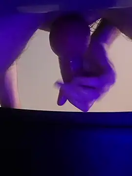 BWC13371 online show from February 18, 2026, 10:39 pm