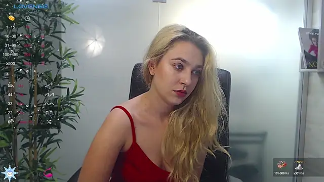 AvaBlue  online show from January 14, 2025, 3:53 am