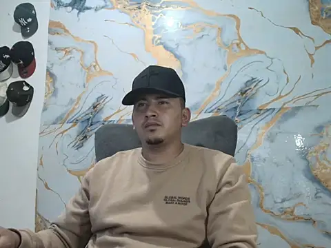 myke andrade online show from April 7, 2026, 4:13 am