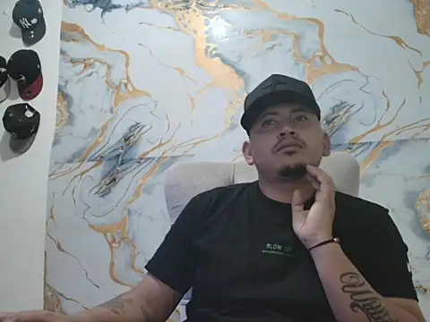 myke andrade online show from April 12, 2026, 5:34 am