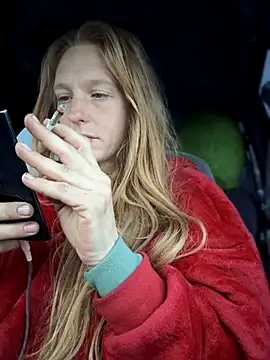 GoldenFlameGoddess online show from December 4, 2025, 3:10 pm