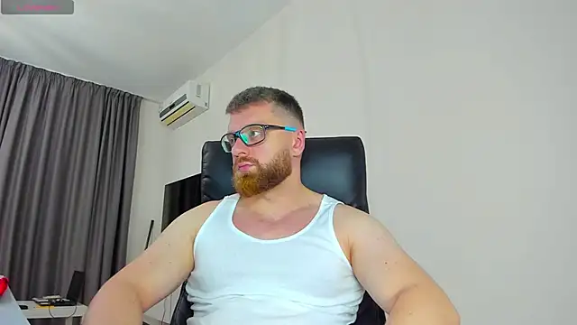 Snapshot of Findom_guy chatting on March 31, 2026, 10:26 am Findom guy online show from March 31, 2026, 10:26 am