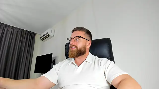 Findom guy online show from May 26, 2026, 4:36 pm