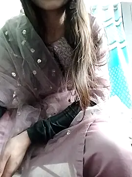 Noor Darliing online show from March 5, 2025, 3:29 pm