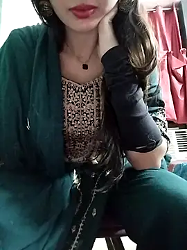 Noor Darliing online show from May 7, 2026, 3:39 pm