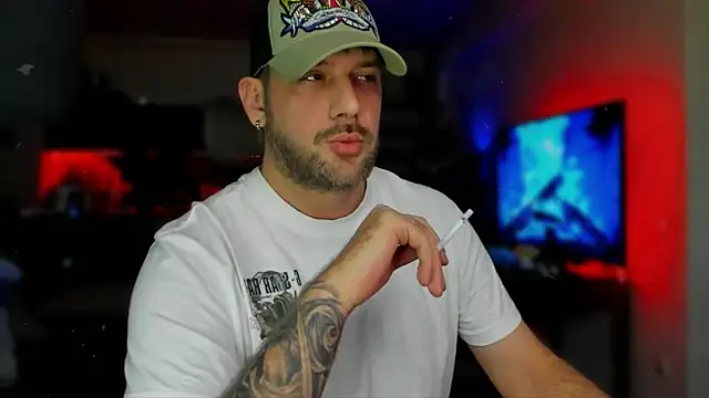 LexXHardy online show from December 28, 2024, 7:01 pm