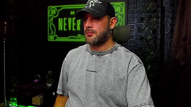 LexXHardy online show from September 20, 2025, 7:48 pm