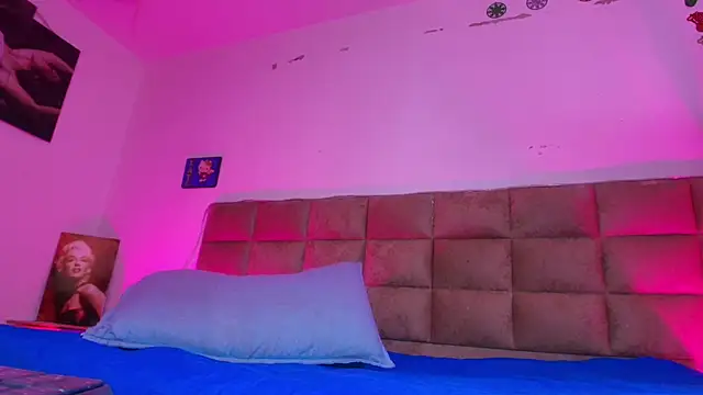  sex mia online show from September 21, 2025, 7:15 pm