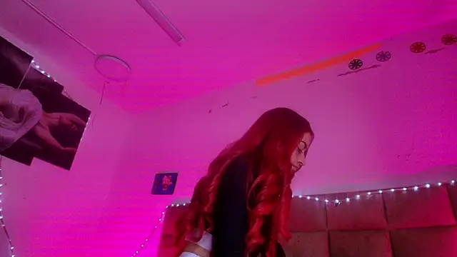  sex mia online show from November 7, 2025, 7:25 pm