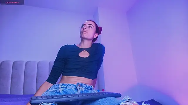  sex mia online show from November 27, 2025, 7:16 pm