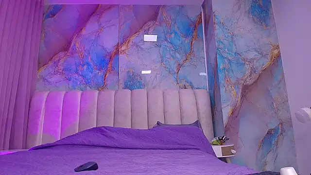  sex mia online show from March 18, 2026, 7:17 pm