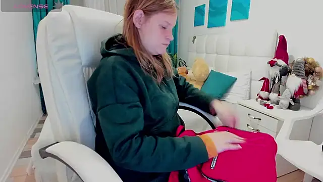 Snapshot of Kathlyn__Heath chatting on January 12, 2025, 8:14 pm Kathlyn Heath online show from January 12, 2025, 8:14 pm