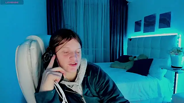 Snapshot of Kathlyn__Heath chatting on February 23, 2025, 6:23 pm Kathlyn Heath online show from February 23, 2025, 6:23 pm