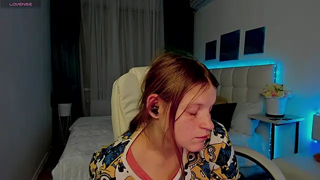 Snapshot of Kathlyn__Heath chatting on February 23, 2025, 9:26 pm Kathlyn Heath online show from February 23, 2025, 9:26 pm