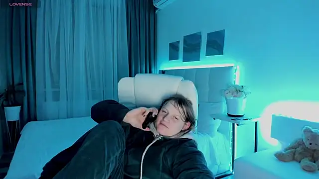 Snapshot of Kathlyn__Heath chatting on February 24, 2025, 6:36 pm Kathlyn Heath online show from February 24, 2025, 6:36 pm