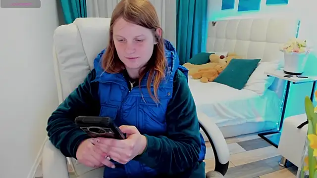 Snapshot of Kathlyn__Heath chatting on March 8, 2025, 8:35 pm Kathlyn Heath online show from March 8, 2025, 8:35 pm