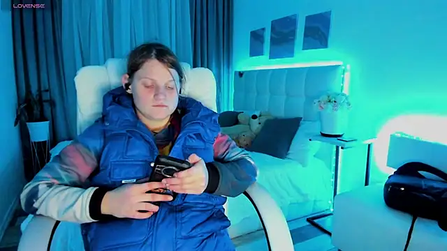 Snapshot of Kathlyn__Heath chatting on March 15, 2025, 6:43 pm Kathlyn Heath online show from March 15, 2025, 6:43 pm