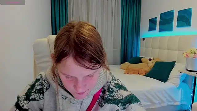 Snapshot of Kathlyn__Heath chatting on March 19, 2025, 6:34 pm Kathlyn Heath online show from March 19, 2025, 6:34 pm