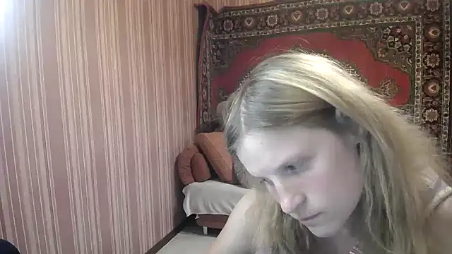 Snapshot of Kathlyn__Heath chatting on September 17, 2025, 5:36 pm Kathlyn Heath online show from September 17, 2025, 5:36 pm