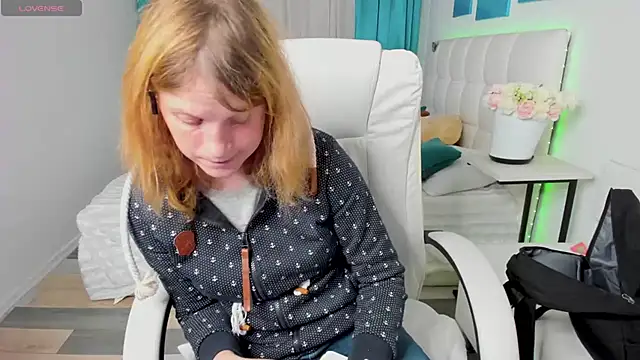 Snapshot of Kathlyn__Heath chatting on November 2, 2025, 7:16 pm Kathlyn Heath online show from November 2, 2025, 7:16 pm