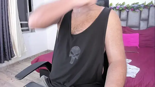 michacosio online show from April 9, 2026, 5:07 am