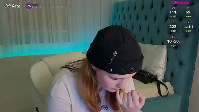  Chlo  e online show from December 17, 2024, 1:39 am