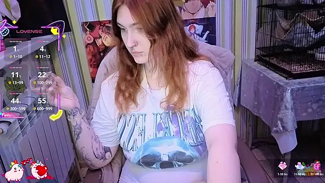  Chlo  e online show from November 16, 2025, 12:55 pm