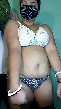 hotty Sexy-couple online show from March 13, 2025, 2:49 am