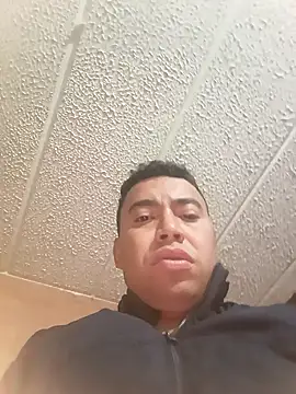 Diego leon27 online show from February 14, 2025, 2:28 am