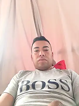 Diego leon27 online show from November 25, 2025, 3:34 pm