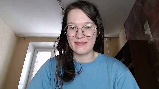 MiriamOr online show from February 5, 2025, 10:19 am