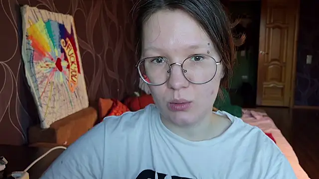 MiriamOr online show from November 15, 2025, 7:38 am